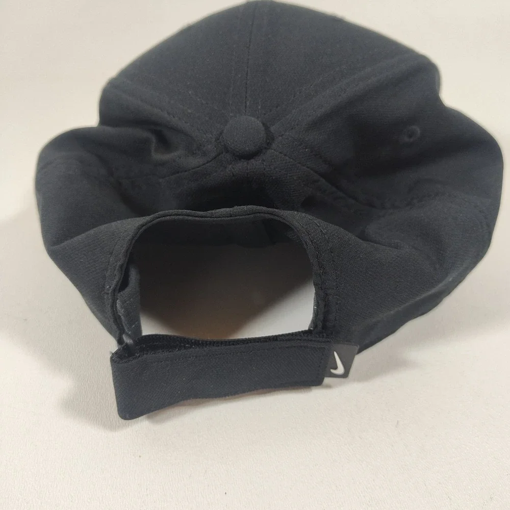 Nike‎ Hat Cap Strap Back Mens L/XL Black Dri-FIT Club Cap Embroidered Swoosh